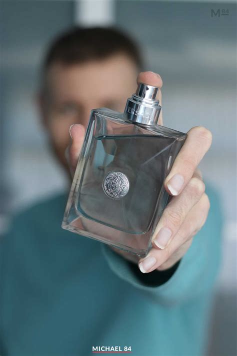 versace pour homme cap|what does versace pour homme smell like.